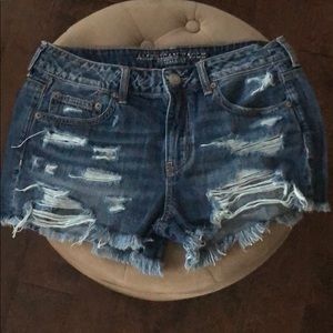 American eagle destroyed boyfriend shorts